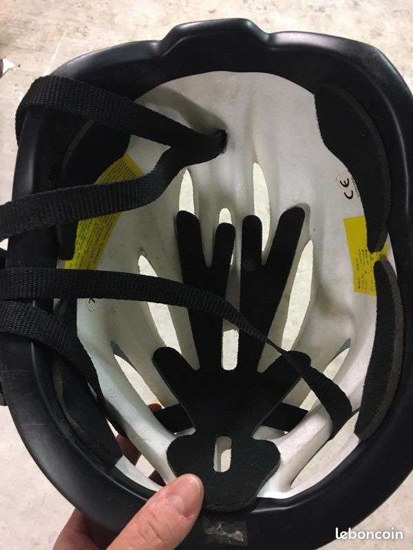 Casque de vélo (image 1)