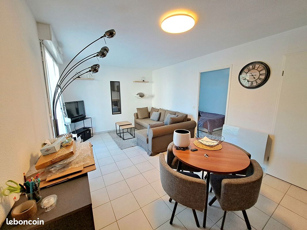Appartement 2 pièces 37 m² · à Saintes · 37 m² · 593 €