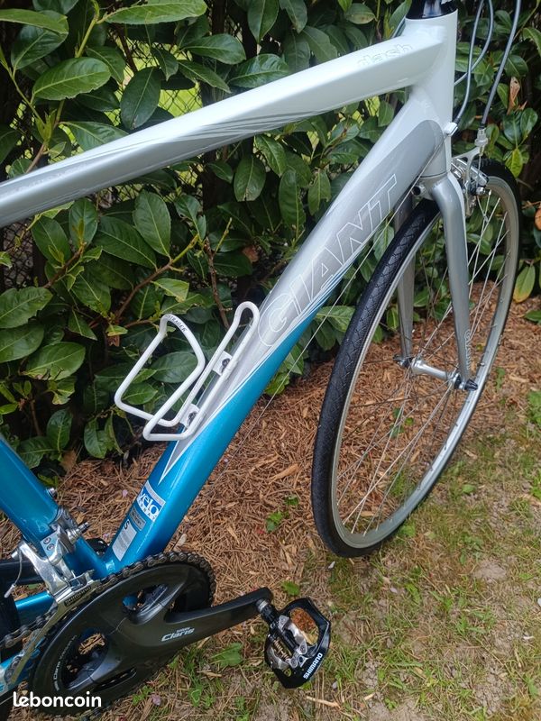 Giant Dash taille S - vélo de route équipé Shimano (image 3)
