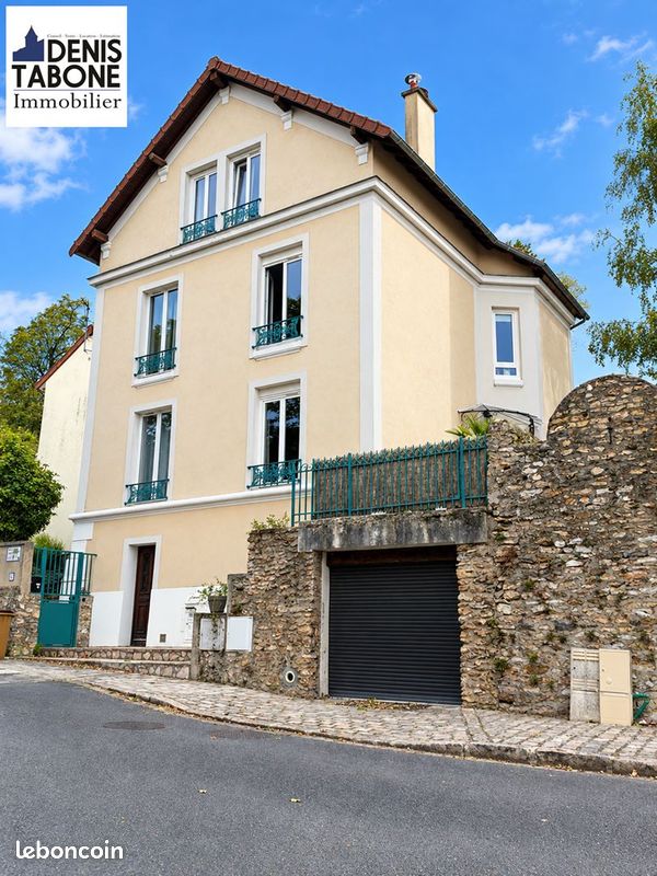 Maison 5 pièces 115 m² · à Saint-Prix · 115 m² · 438 900 €