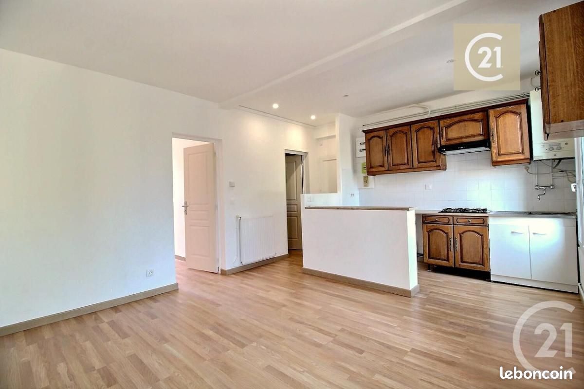 Appartement 2 pièces 42 m² · à Les Pavillons-sous-Bois · 42 m² · 147 000 €