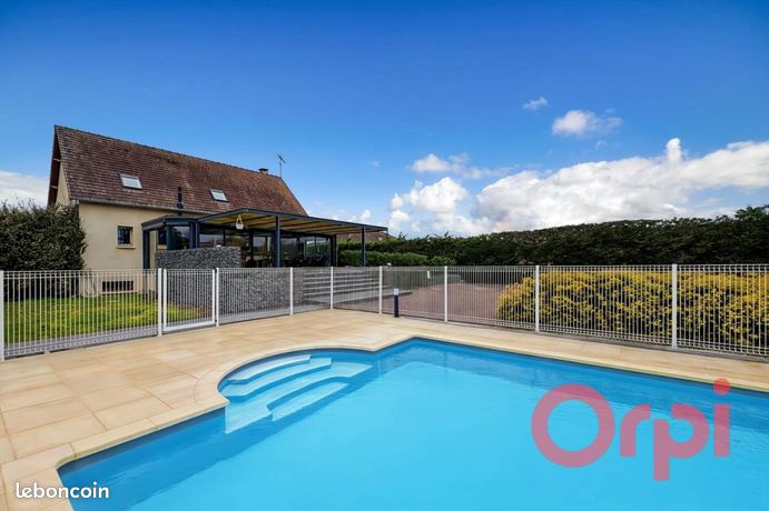 Maison 7 pièces 195 m²