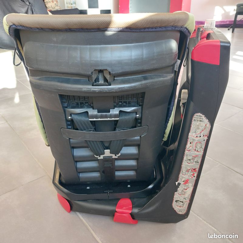 Siège auto Pivotant Axiss Bébé Confort (image 14)