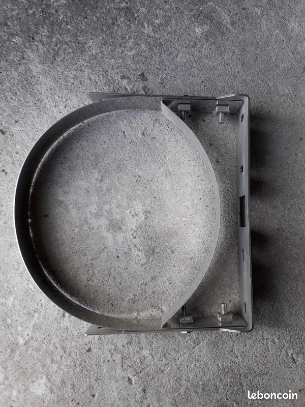 Collier mural inox pour conduit de cheminee (image 1)