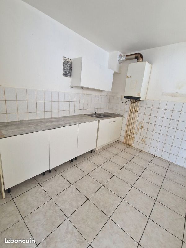 Appartement 3 pièces 55 m² · à Saint-Étienne · 55 m² · 457 €/mois
