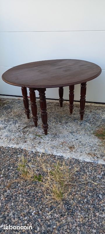 Table ronde en acajou Louis-philippe 6 pieds (image 3)