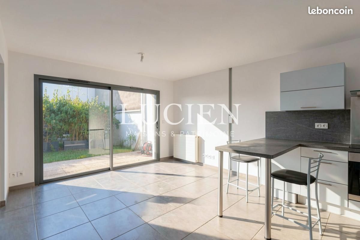 Appartement 3 pièces 57 m² · à Écully · 57 m² · 269 000 €