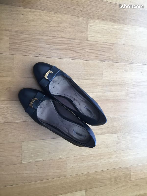 Chaussures geox taille 40 (image 1)