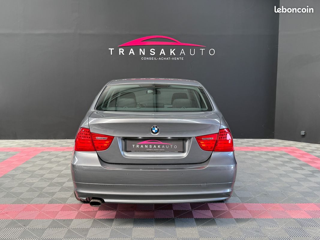 BMW SERIE 3 E90 LCI 318d 143 ch Confort A (image 4)