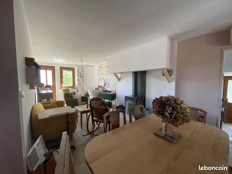Maison 5 pièces 114 m² · à Dun-le-Palestel · 114 m² · 153 000 €