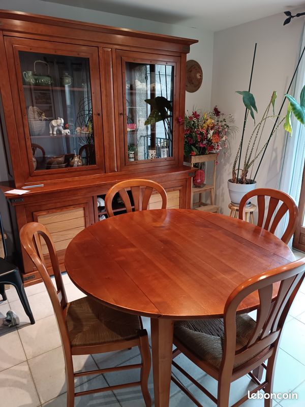 Salle à manger (image 1)