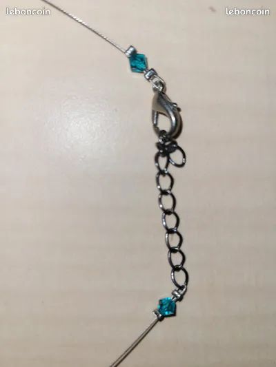Idée cadeau Beau collier artisanal perles + oursons ton du bleu (image 3)