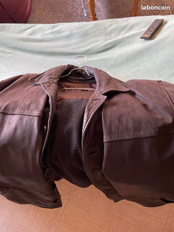 Veste XL (image 1)