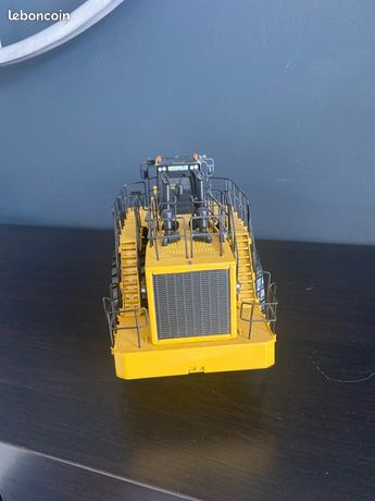 CHARGEUSE SUR PNEUS sans marque 1:50 Volvo-Bm Loader 4400 EUR 7,03