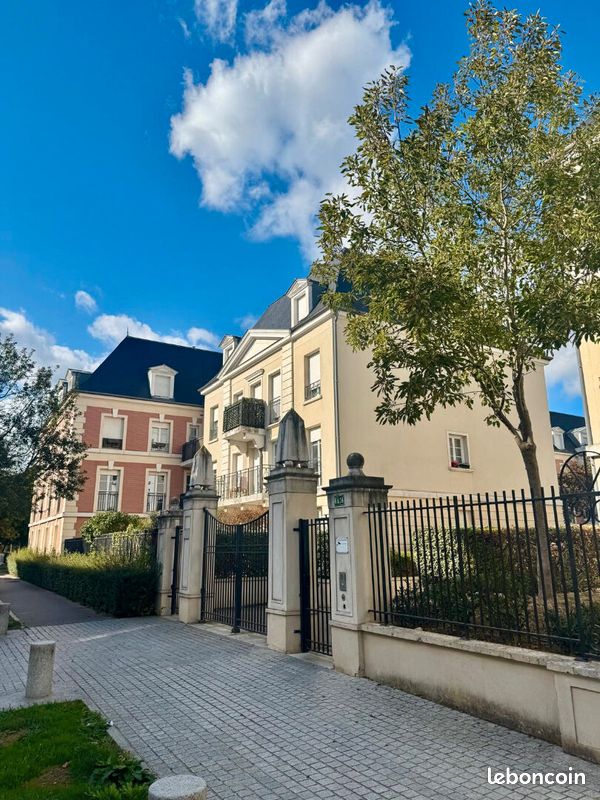 Appartement 3 pièces 67 m² · à Serris · 67 m² · 300 000 €