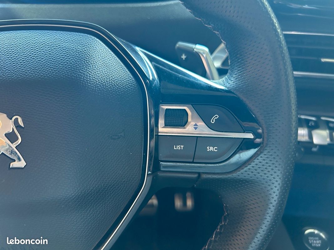 PEUGEOT 3008 BLUEHDI 130ch GT Pack - Toit Ouvrant - Sellerie Cuir - Focal (image 18)
