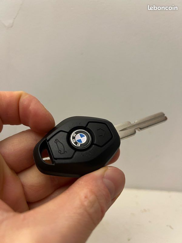 Insert Pour Clé BMW - Compatible E36, E38, E39, Z3, M3, M5, Série 3/5/7 - Référence ACS KS-BM-06