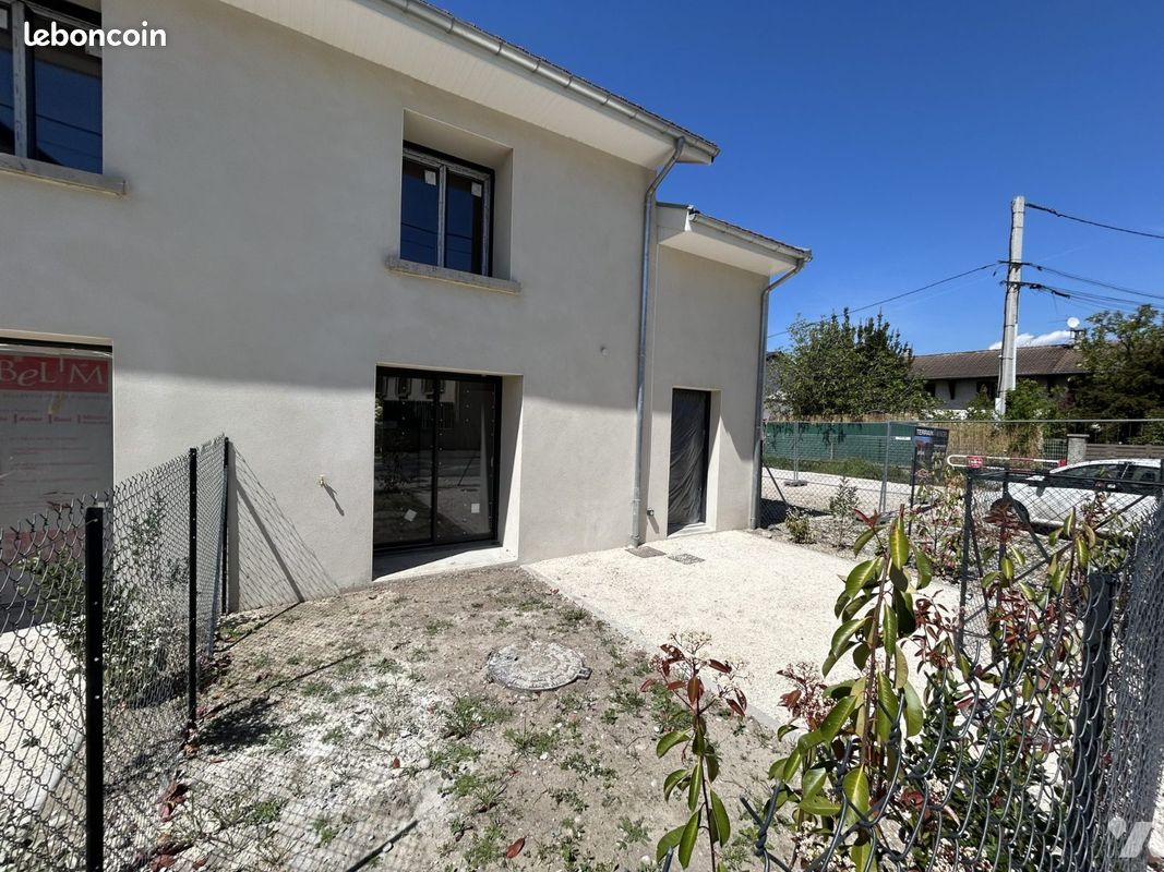 Maison 4 pièces 90 m² · à Échirolles · 90 m² · 249 000 €