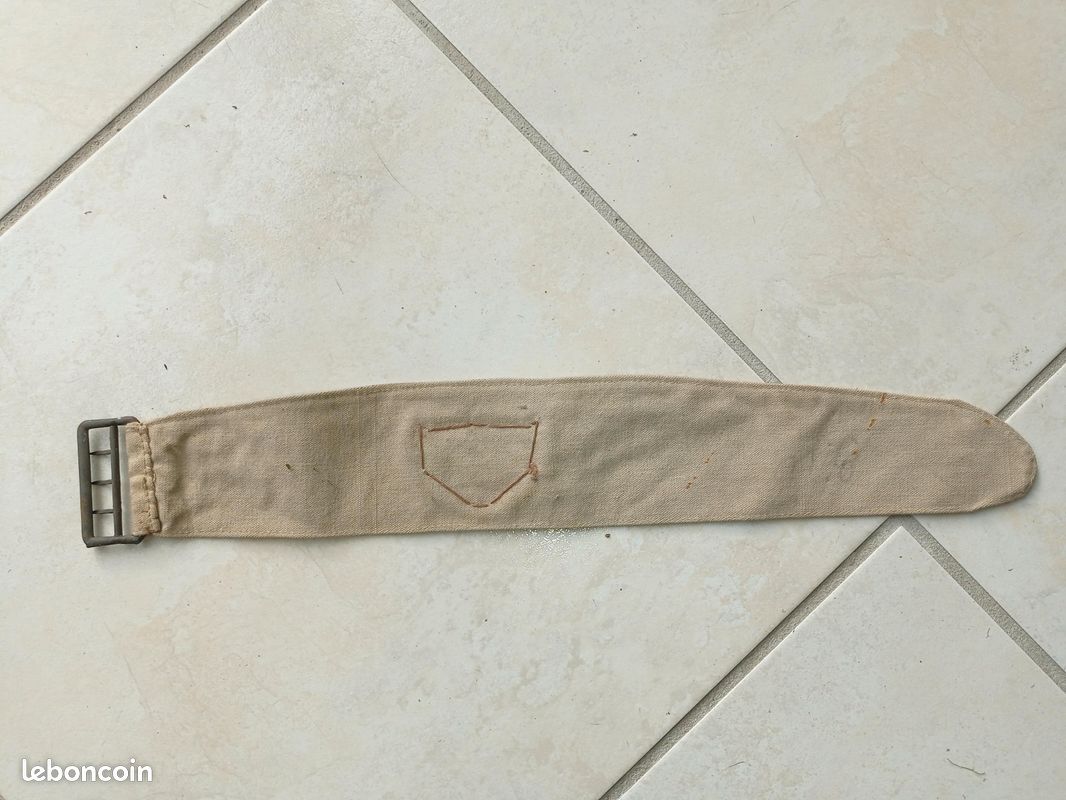 Militaria - Ancien brassard Réquisitions Militaires - WW1-WW2 (image 3)