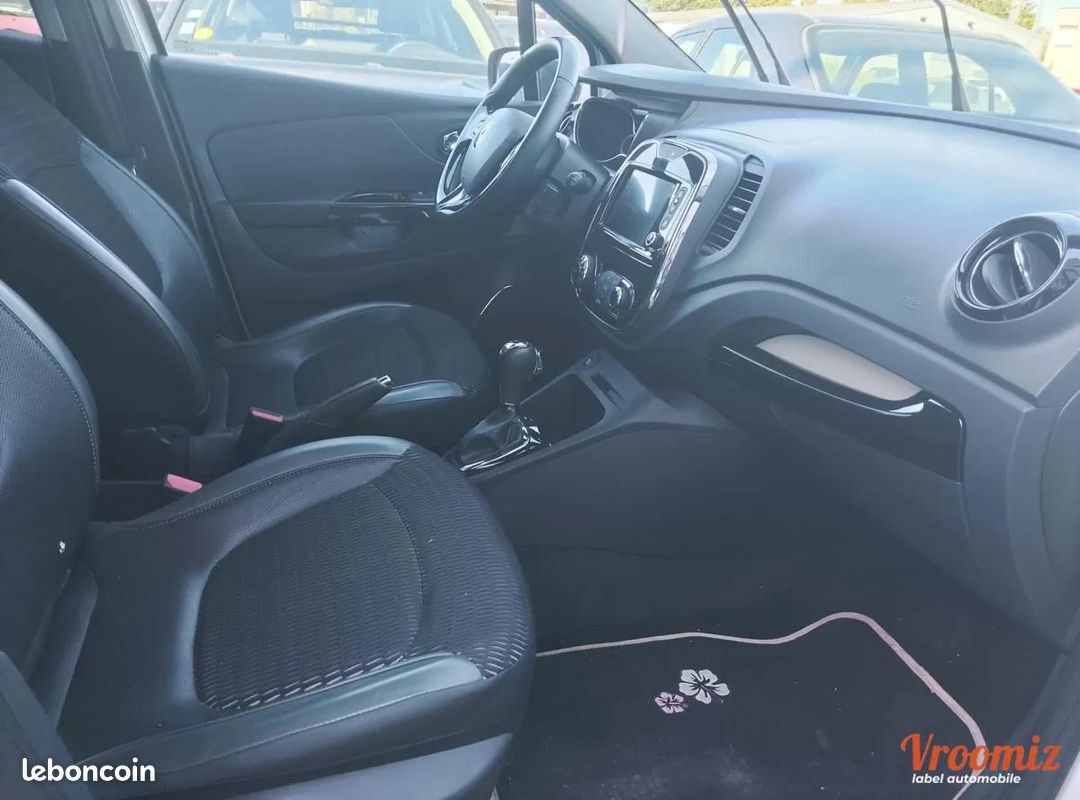 Renault Captur 1.2 TCE 120 ZEN EDC BVA (image 18)