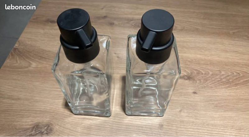Distributeur de savon x2 (image 1)