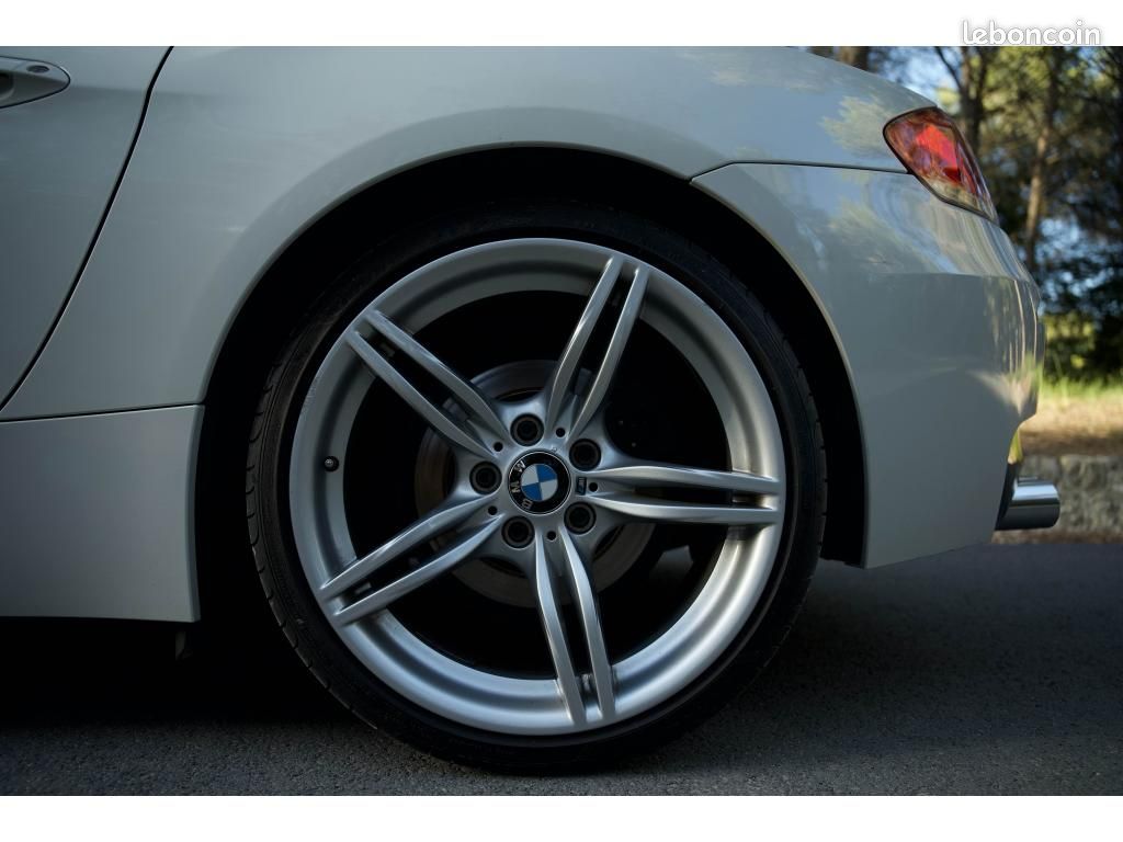 BMW Z4 PACK M sDrive 23i - SIEGES CHAUFFANTS - CHASSIS SPORT - ECRAN (image 32)
