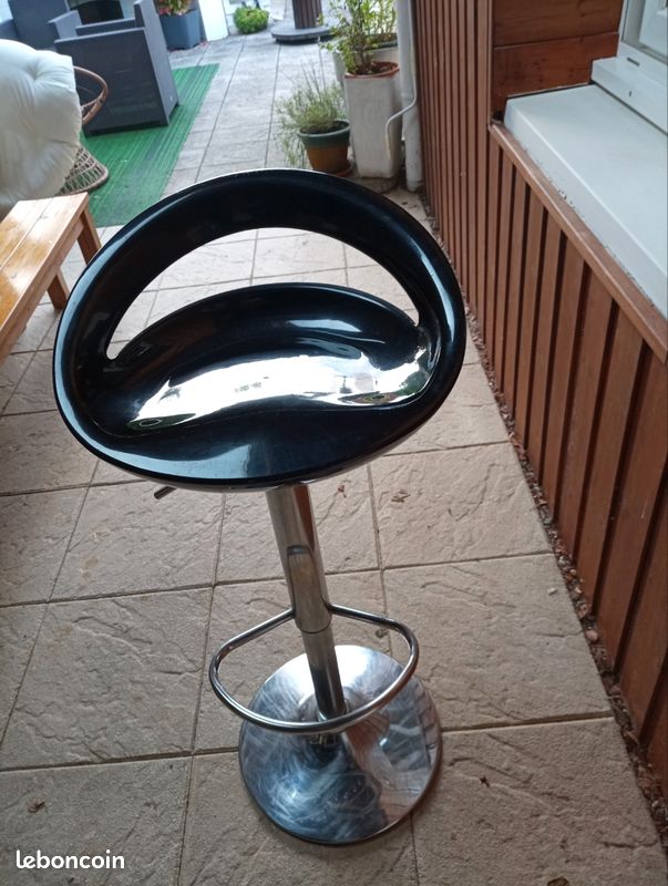 Tabouret de bar (image 1)