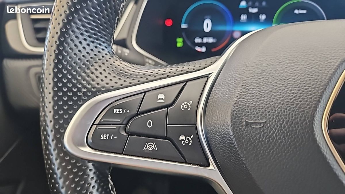 Renault captur e tech full hybrid 145 engineered (image 24)