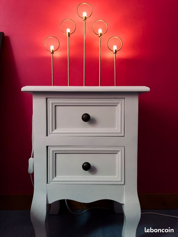 Table de chevet (image 1)