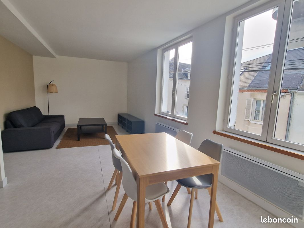 Appartement 2 pièces 50 m² · à Châteauneuf-sur-Loire · 50 m² · 585 €/mois