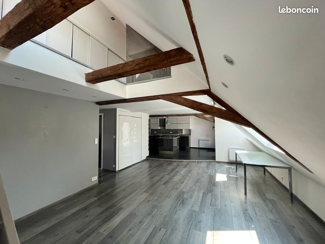 Appartement 2 pièces 69 m² · à Étupes · 69 m² · 146 000 €