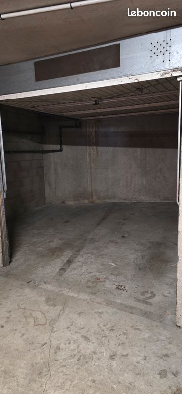 Box a loue de 22m2 (image 3)