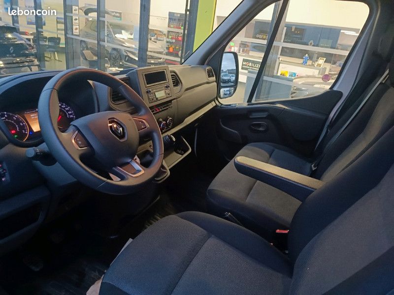 Renault MASTER III FG F3300 L2H2 2.3 BLUE DCI 135CH CONFORT EURO6 (image 11)