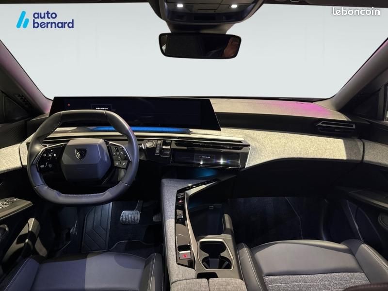 Peugeot 3008 1.2 Hybrid 145ch Allure e-DCS6 (image 8)