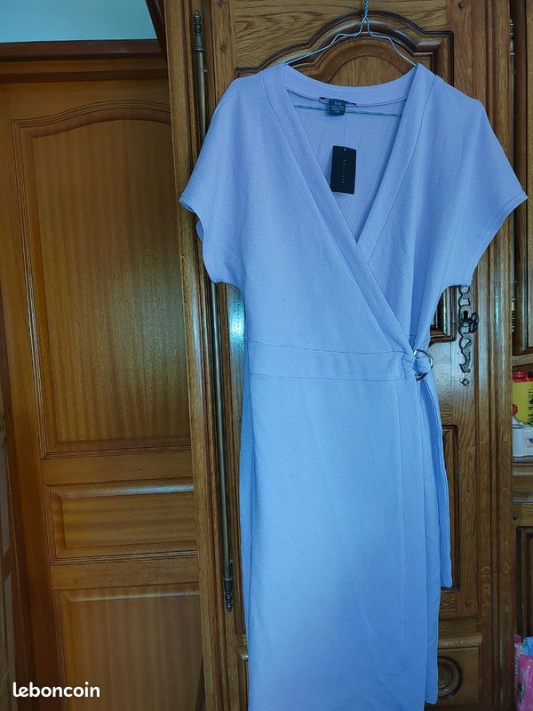 Robe neuf avec étiquette Taille M 5 (image 1)