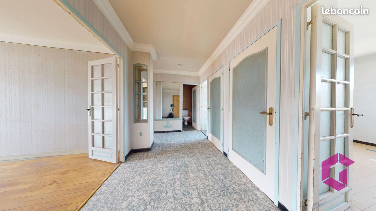 Appartement 4 pièces 78 m² · à Saint-Étienne · 78 m² · 75 000 €