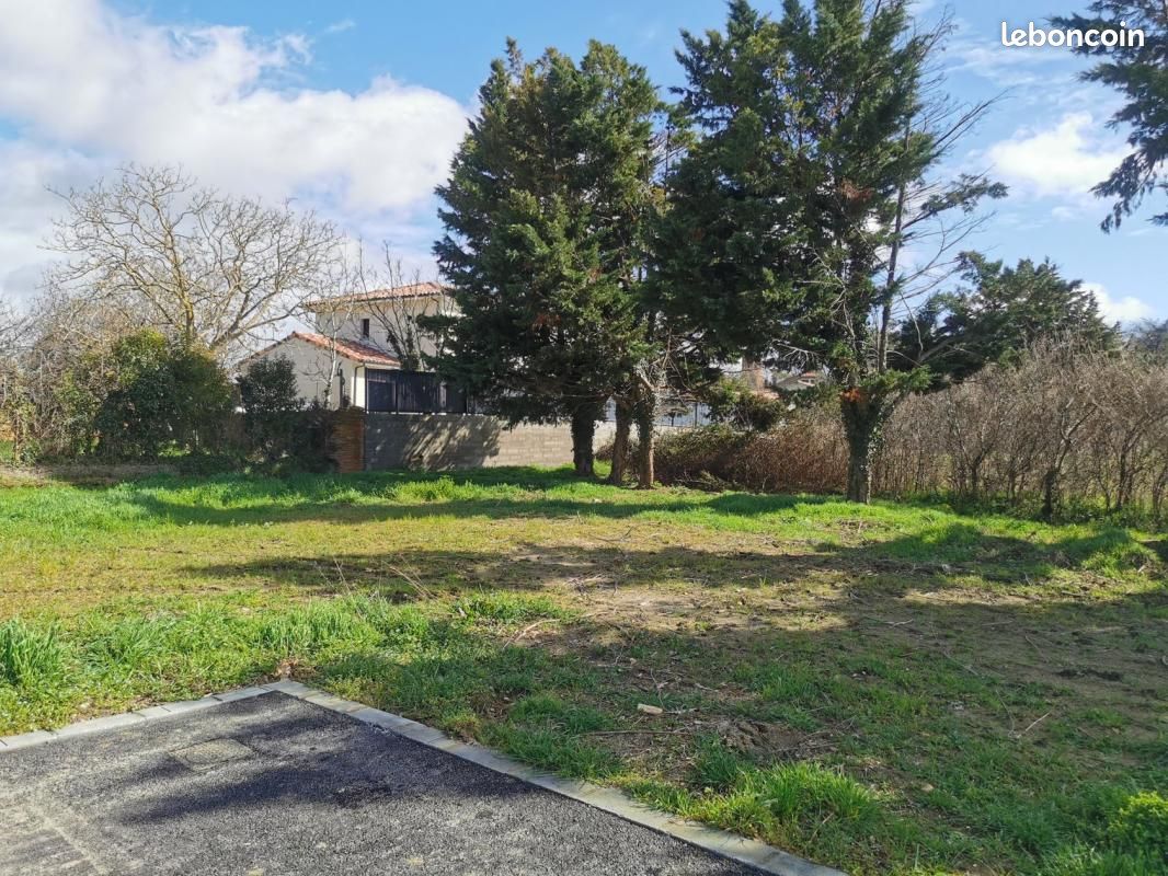Terrain 500 m² Seysses · 96 000 €