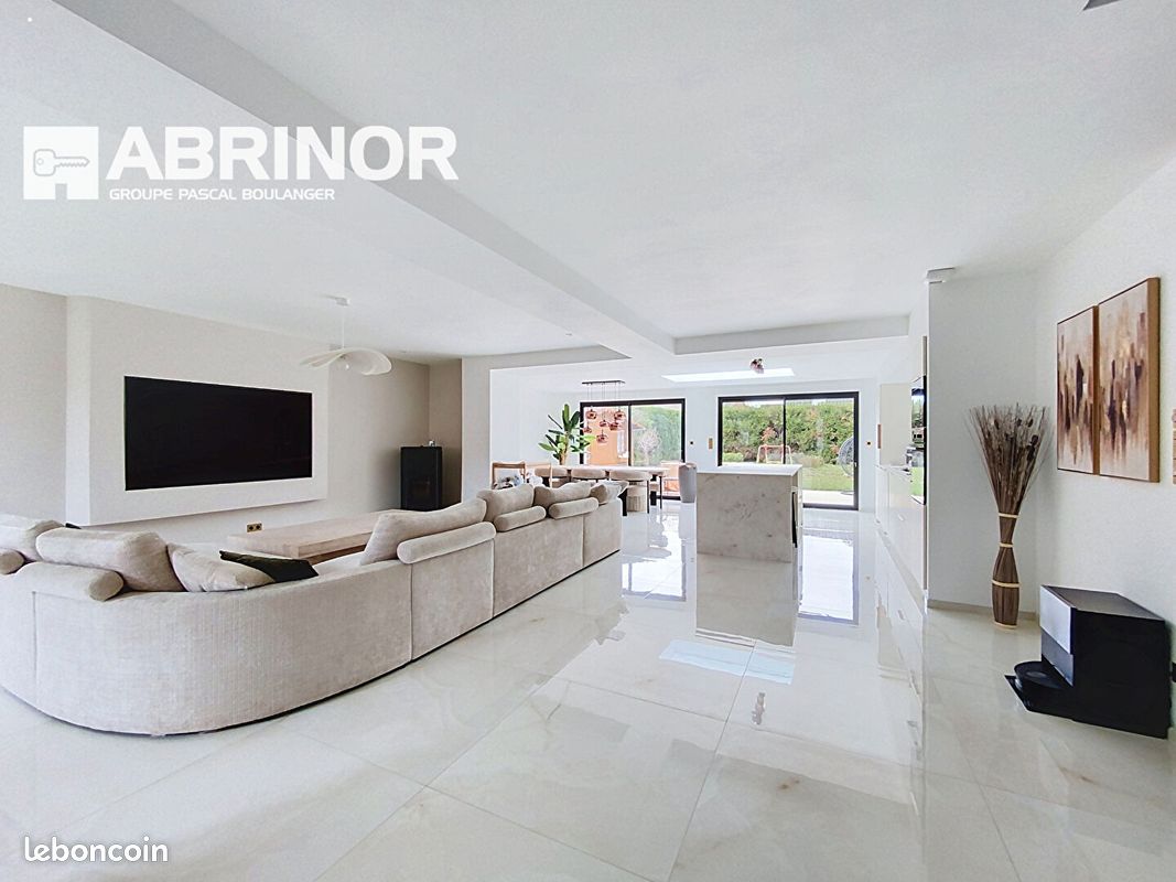 Maison 5 pièces 155 m² · à Nieppe · 155 m² · 525 000 €