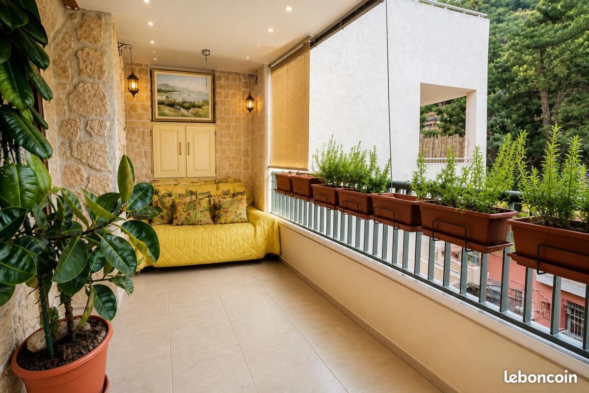 Appartement 4 pièces 77 m² · à Menton · 77 m² · 419 000 €