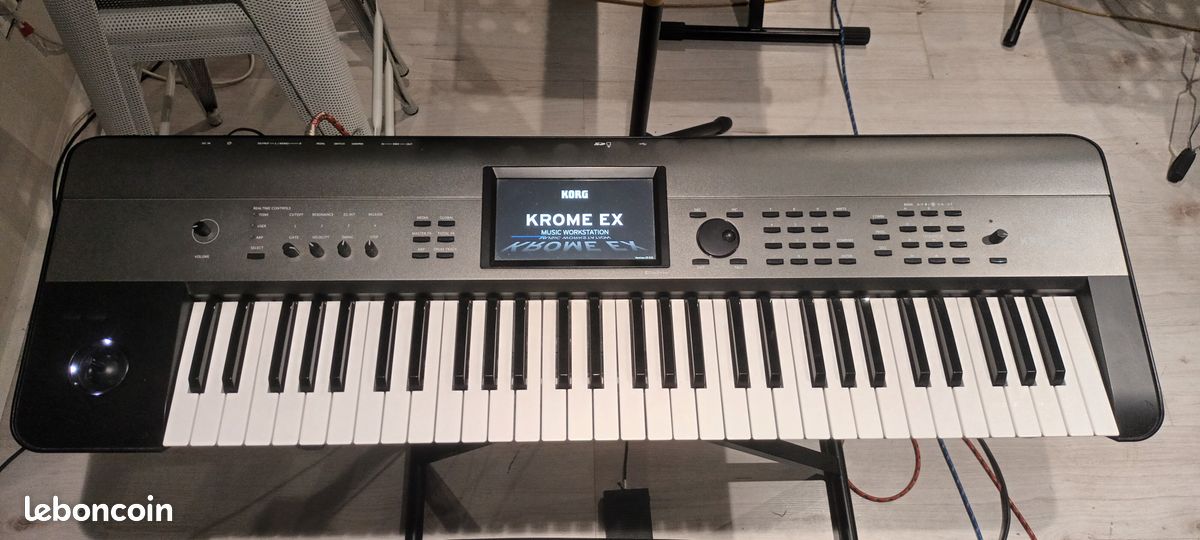 Korg Krome Ex 61 (image 1)