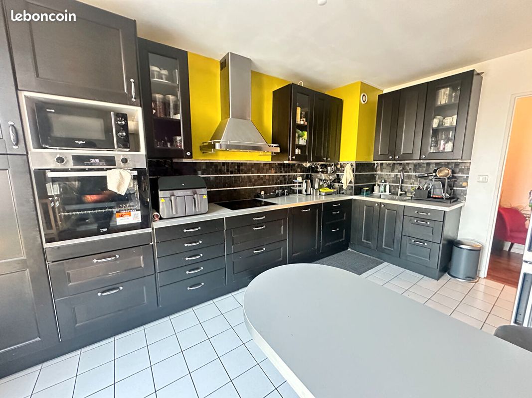 Appartement a louer moissy-cramayel - 4 pièce(s) - 91 m2 - Surfyn