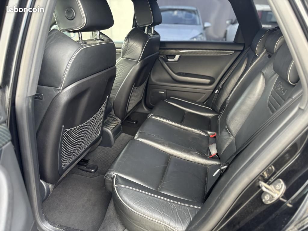 AUDI RS4 AVANT Quattro 4.2i V8 - 420ch - Origine France *ENTRETIEN COMPLET* GARANTIE 12 MOIS (image 17)