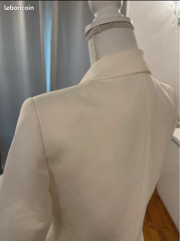 Robe Style Blazer Zara - Col En V, Ceinturée, Rouge, Taille S, Neuve Sans étiquette