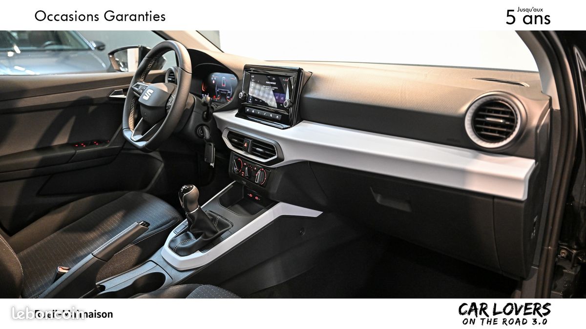 SEAT Arona 1.0 TSI 95 ch Start/Stop BVM5 Edition (image 24)