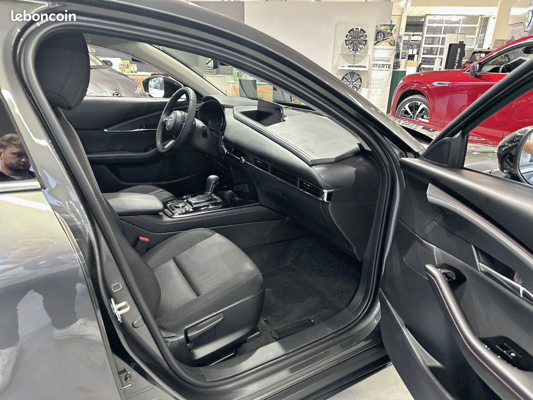 MAZDA CX-30 2.0L e-SKYACTIV X M Hybrid 186 ch 4x2 BVA6 Homura (image 25)