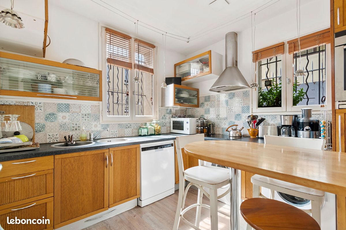 Maison 4 pièces 94 m² · à Saint-Germain-en-Laye · 94 m² · 695 000 €