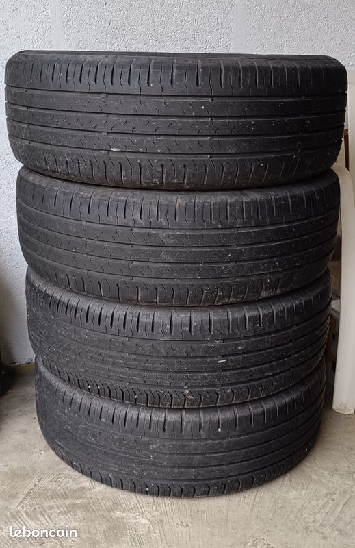 Pneus 215 60 R17 96 H Continental (image 1)