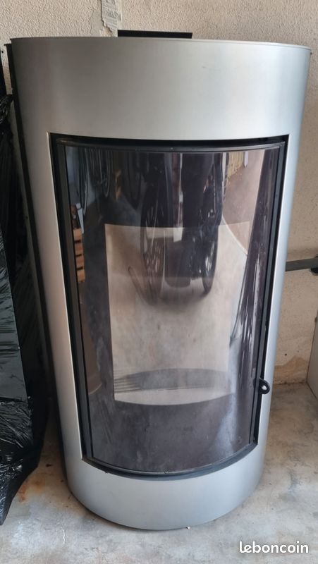 Poêle à pellets 12kw (image 1)