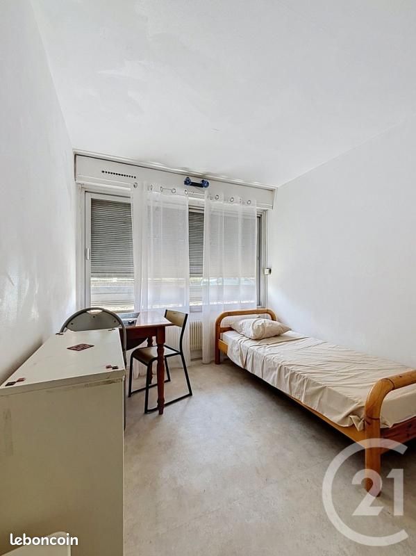 Appartement 1 pièce 12 m² · à Clermont-Ferrand · 12 m² · 43 000 €