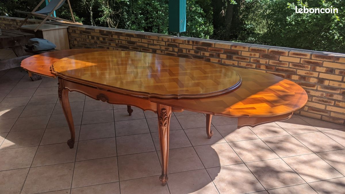 Jolie table ovale extensible avec rallonges en merisier (marqueterie) 180 à 270 cm (image 2)